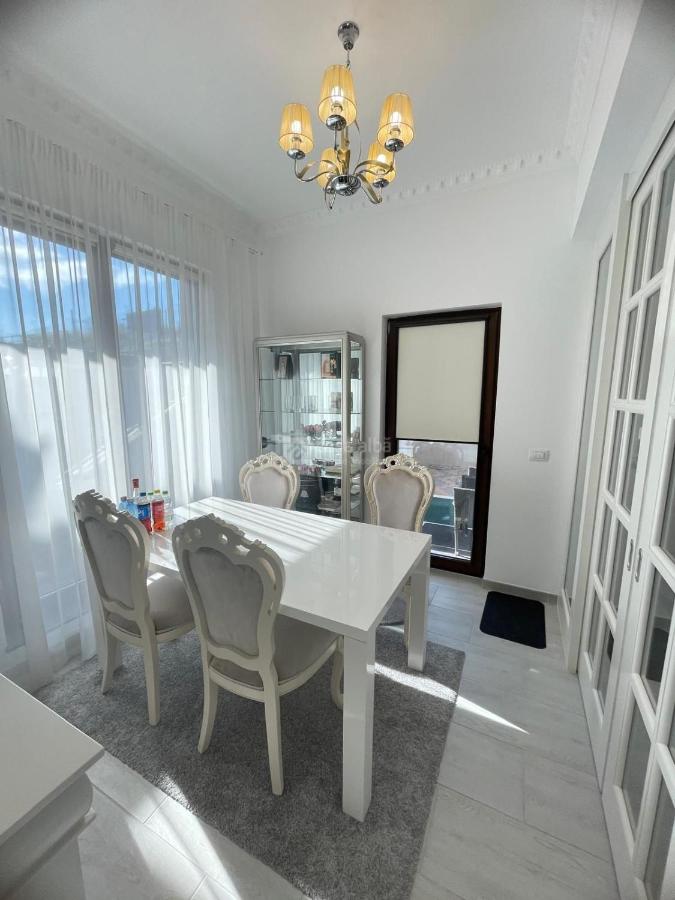 Vila Premium Iasi - B&B