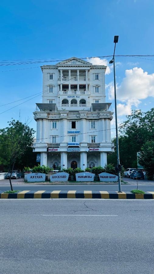 Woodlands Apartment 501 - Fully Furnished Luxury Apartment - B&B Jodhpur