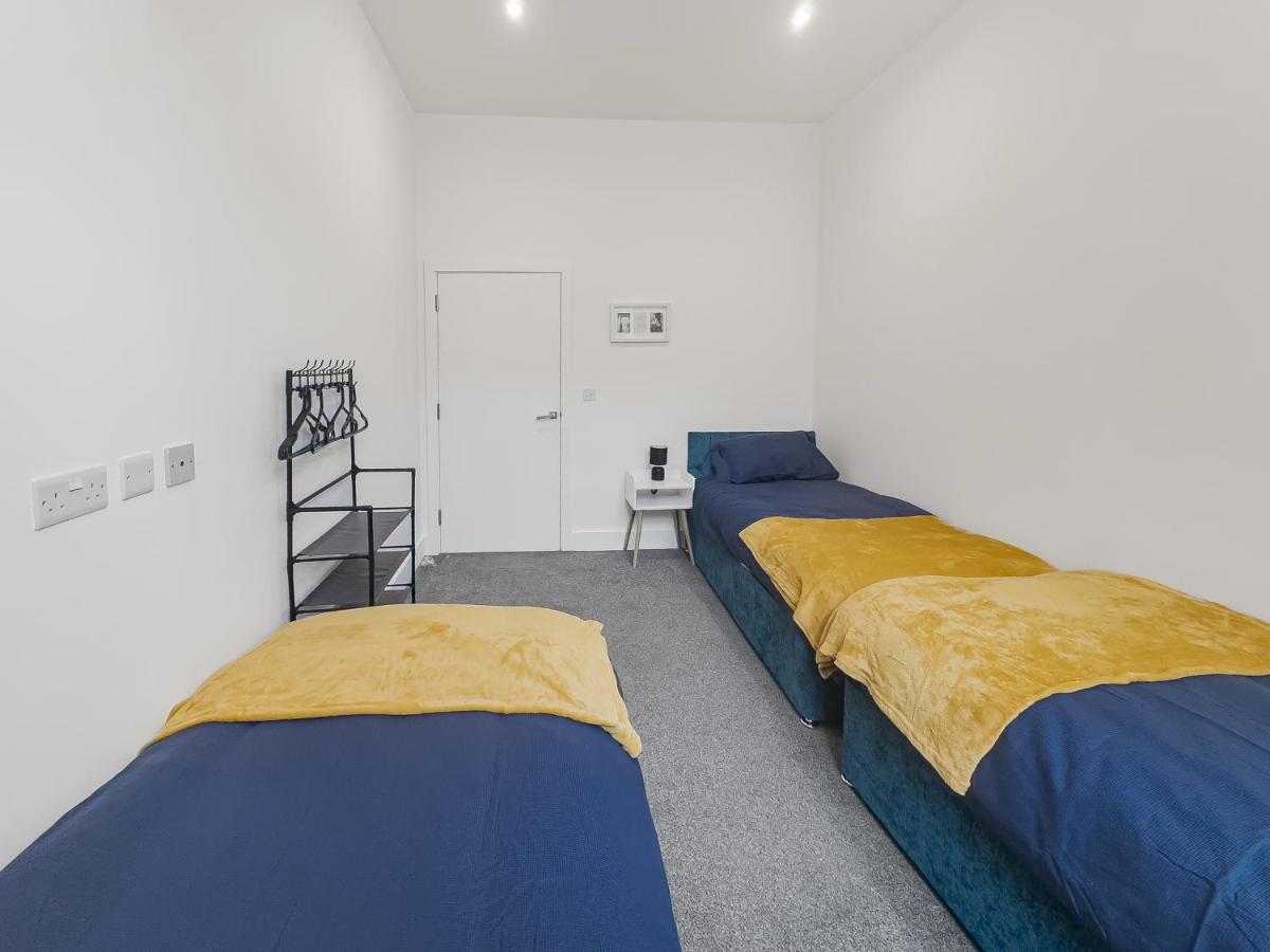 Stylish 1B Apt in Essex w Modern Touch - B&B