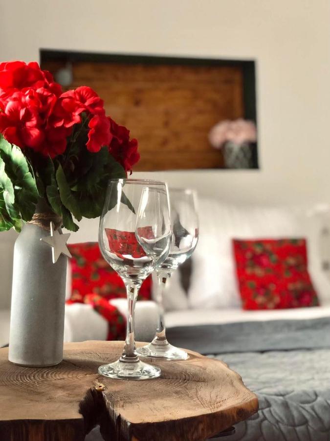 Vierbettzimmer mit Dusche