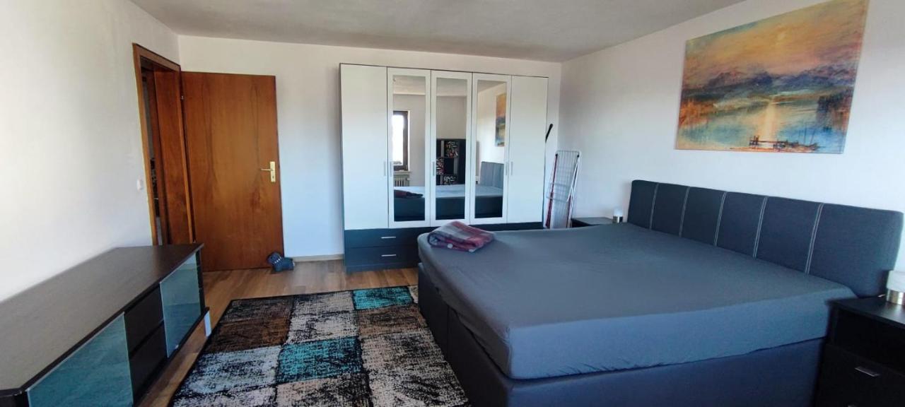 Appartamento con 2 Camere da Letto e con Vista Montagna
