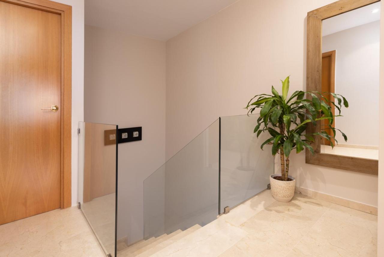 Villa Beach Barcelona - B&B Montgat