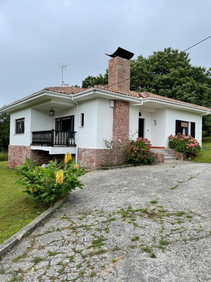 Villa May en Riegu Vidiago Llanes - B&B