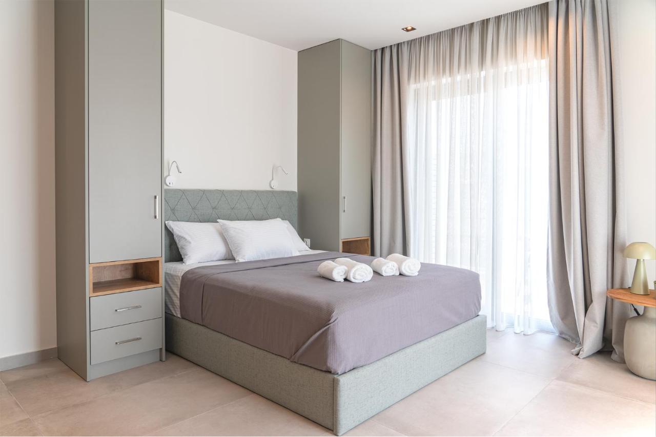 Ermou 55 Hive 2 - B&B Salónica