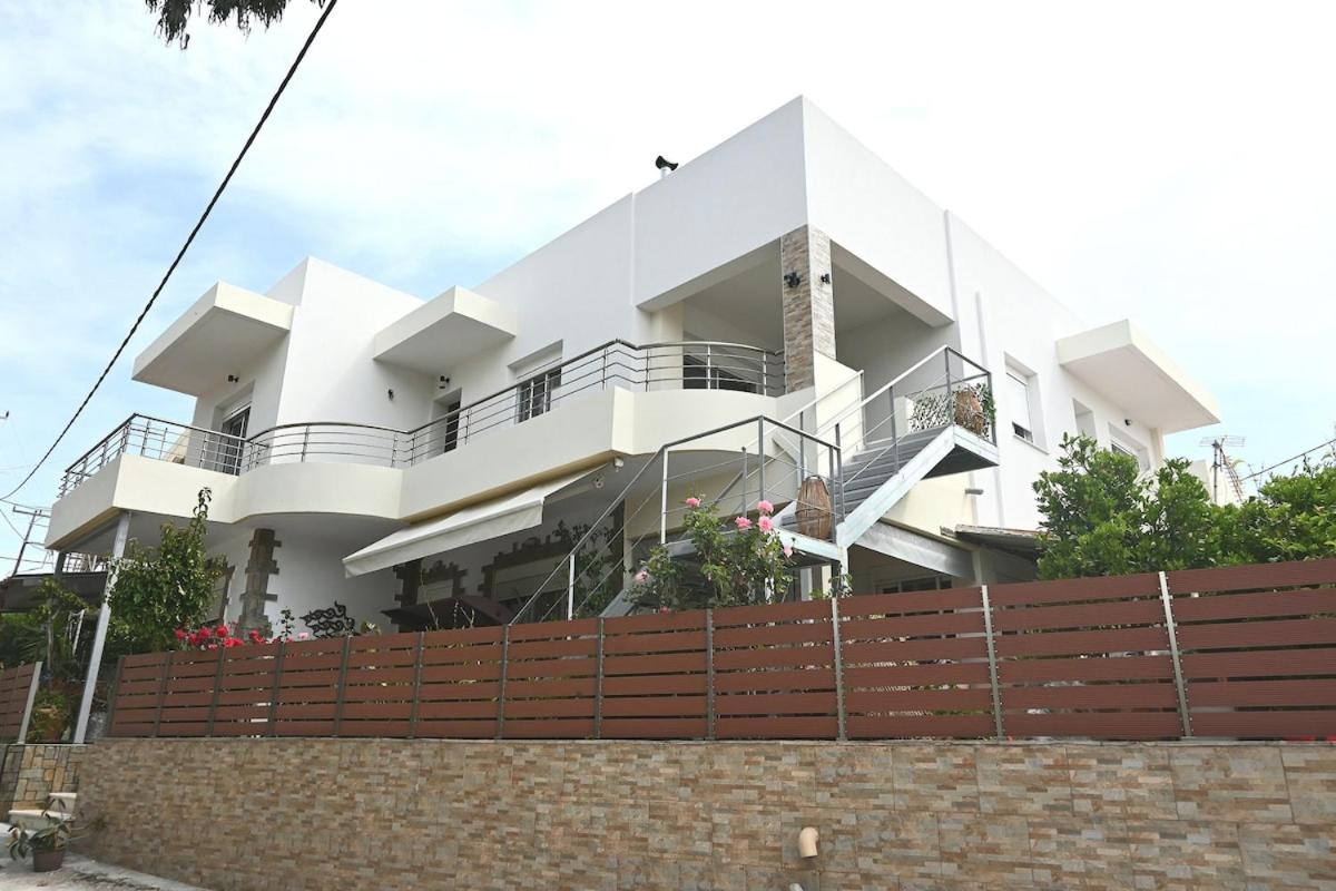 Mika's B luxury House near Faliraki - B&B Kalythiés
