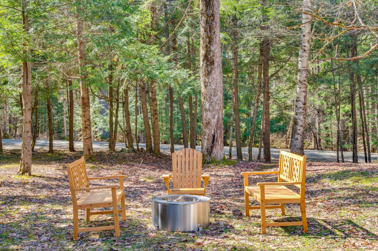 Haverhill Mtn Retreat w/ Deck: Hike, Ski & Relax - Ferienwohnung Woodsville