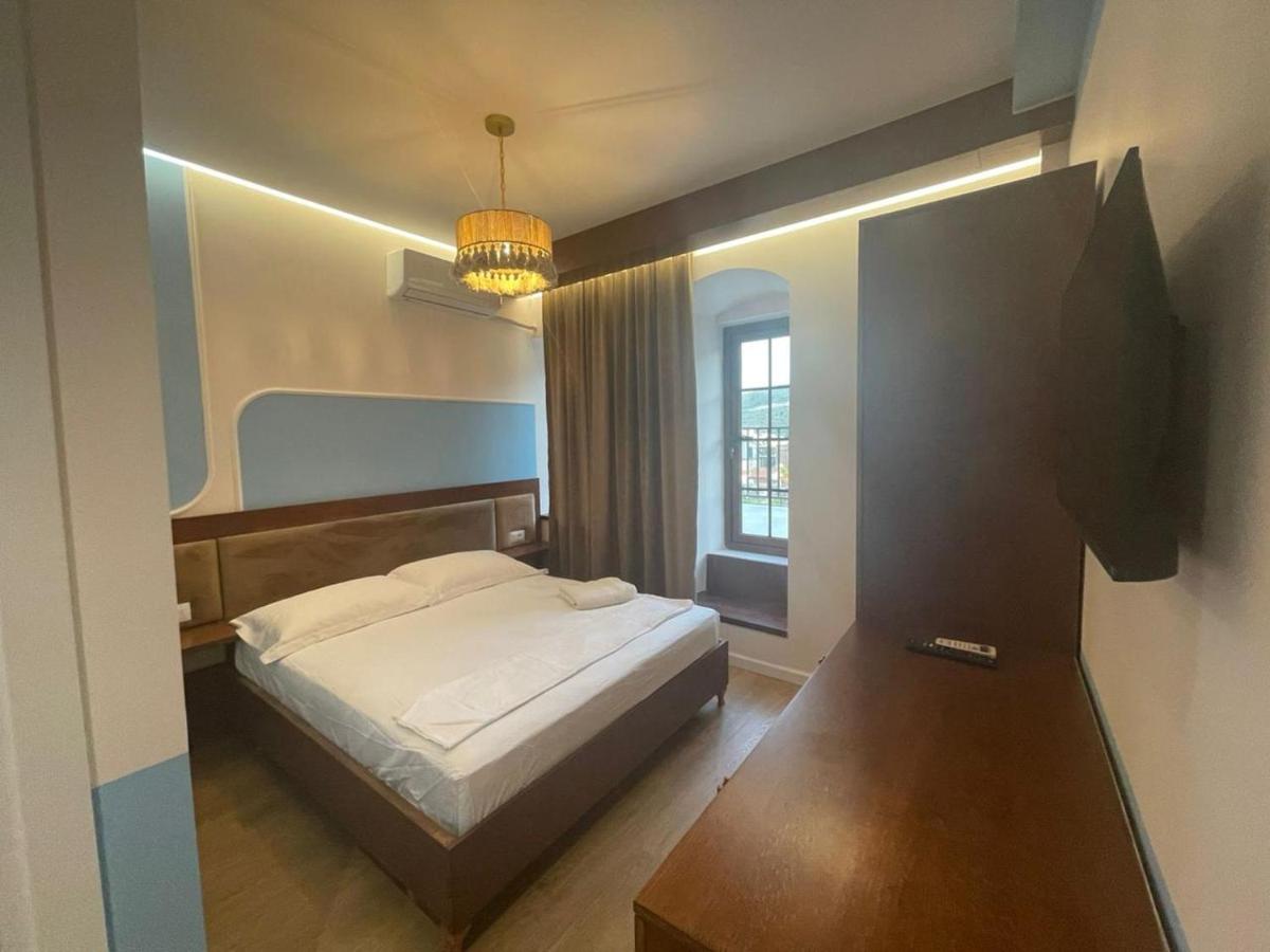 Doppelzimmer mit Balkon