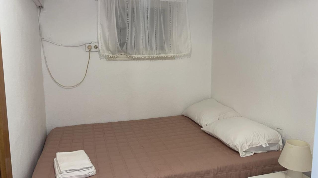 Cozy 1BR Apartment in Tel Aviv Old North Just 5 Min Walk to the Beach - B&B