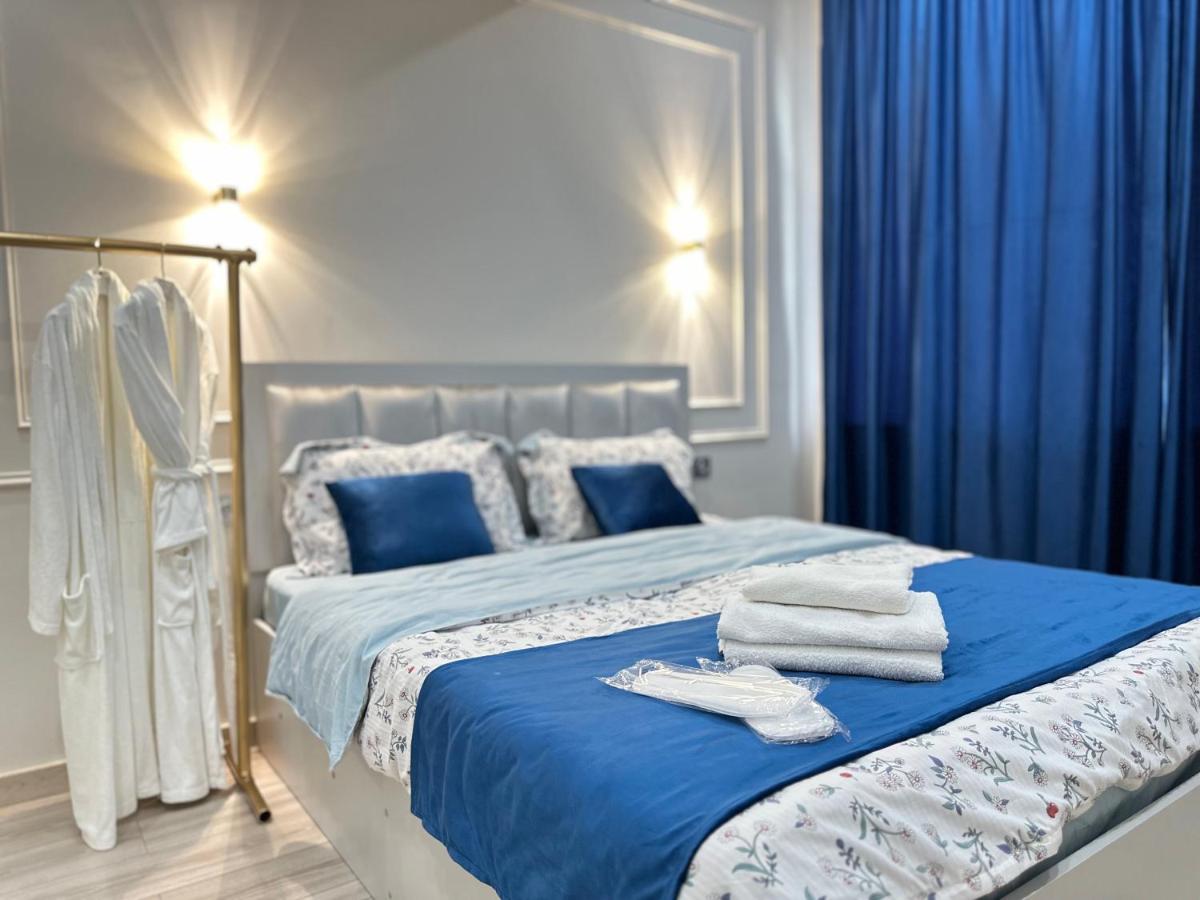 Gala group - B&B