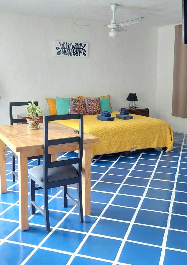 Studio Apartment with Balcony