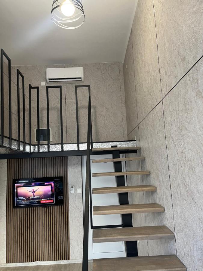 Boulevard Five Apartments near Andrássy Avenue - B&B
