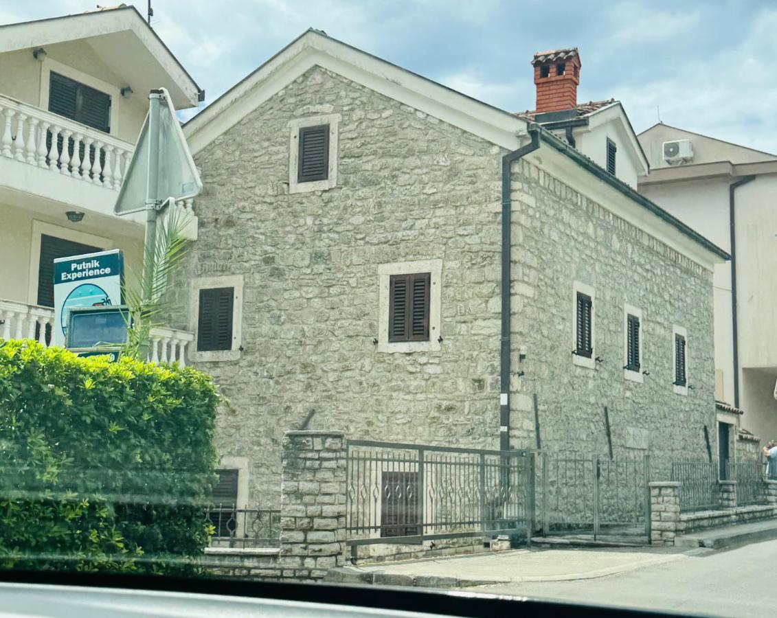 Villa#12 - B&B