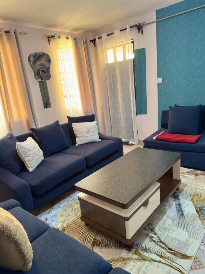 Toly’s Spacious One Bedroom - Chambres d’hôtes Nairobi
