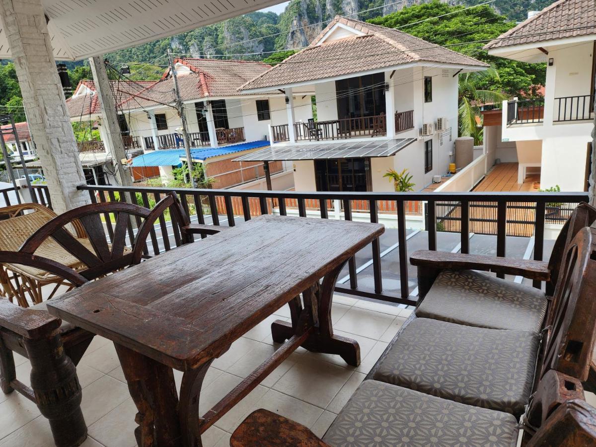 เอสเอสเฮ้าแอ๊ดอ่าวนาง - B&B