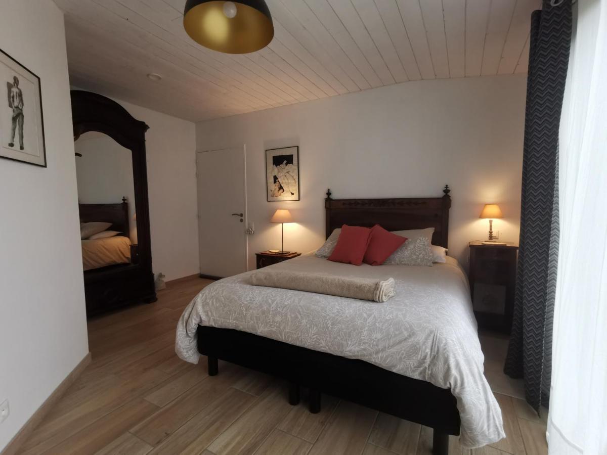 Queen Room with Garden View