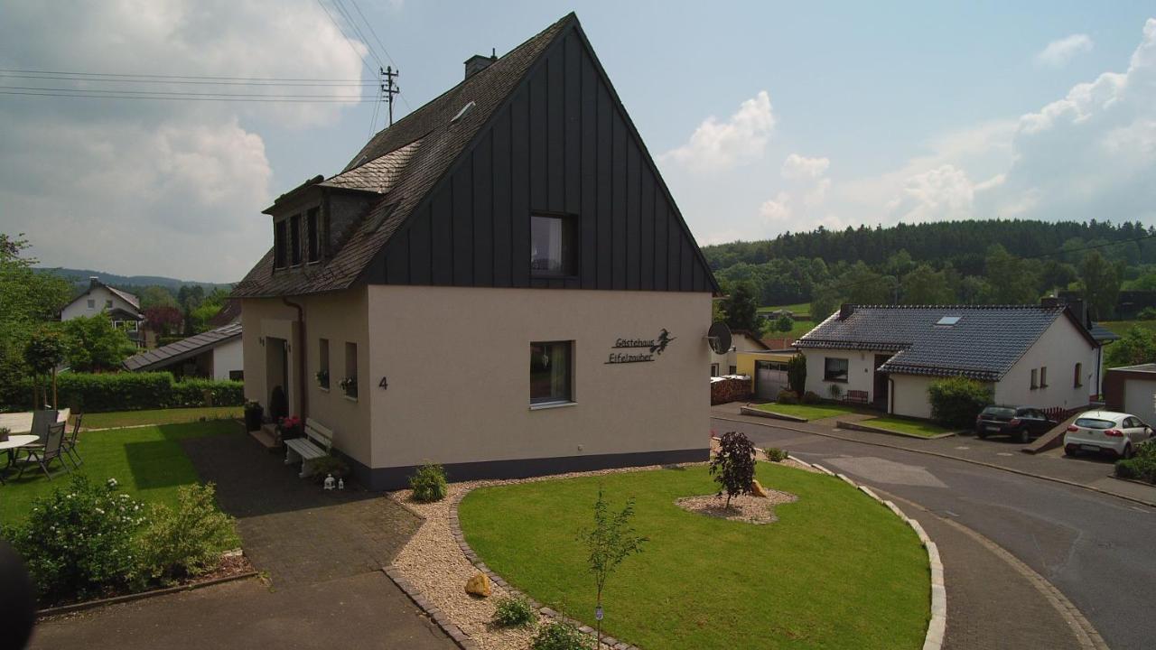 B&B Kelberg - Gästehaus Eifelzauber - Bed and Breakfast Kelberg