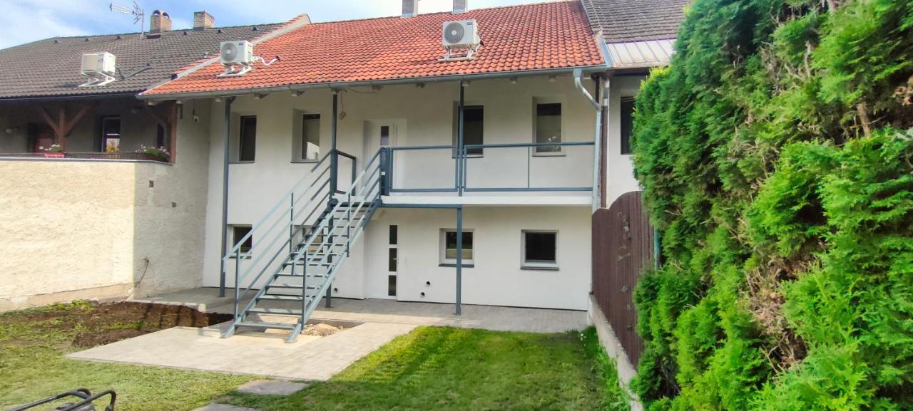 Za hrází Poděbrady - B&B