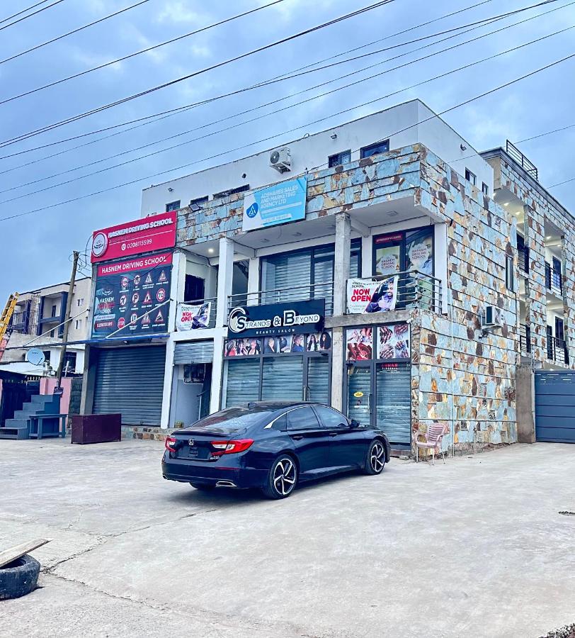 Affordable Comfort in East Legon - B&B