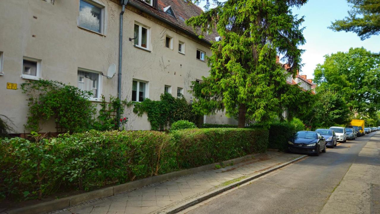 Kotsisa Apartament Wrocław - B&B