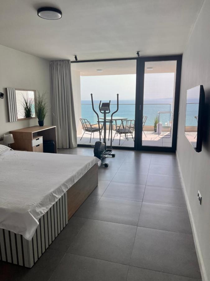 Appartamento con 1 Camera da Letto e Vista Mare 