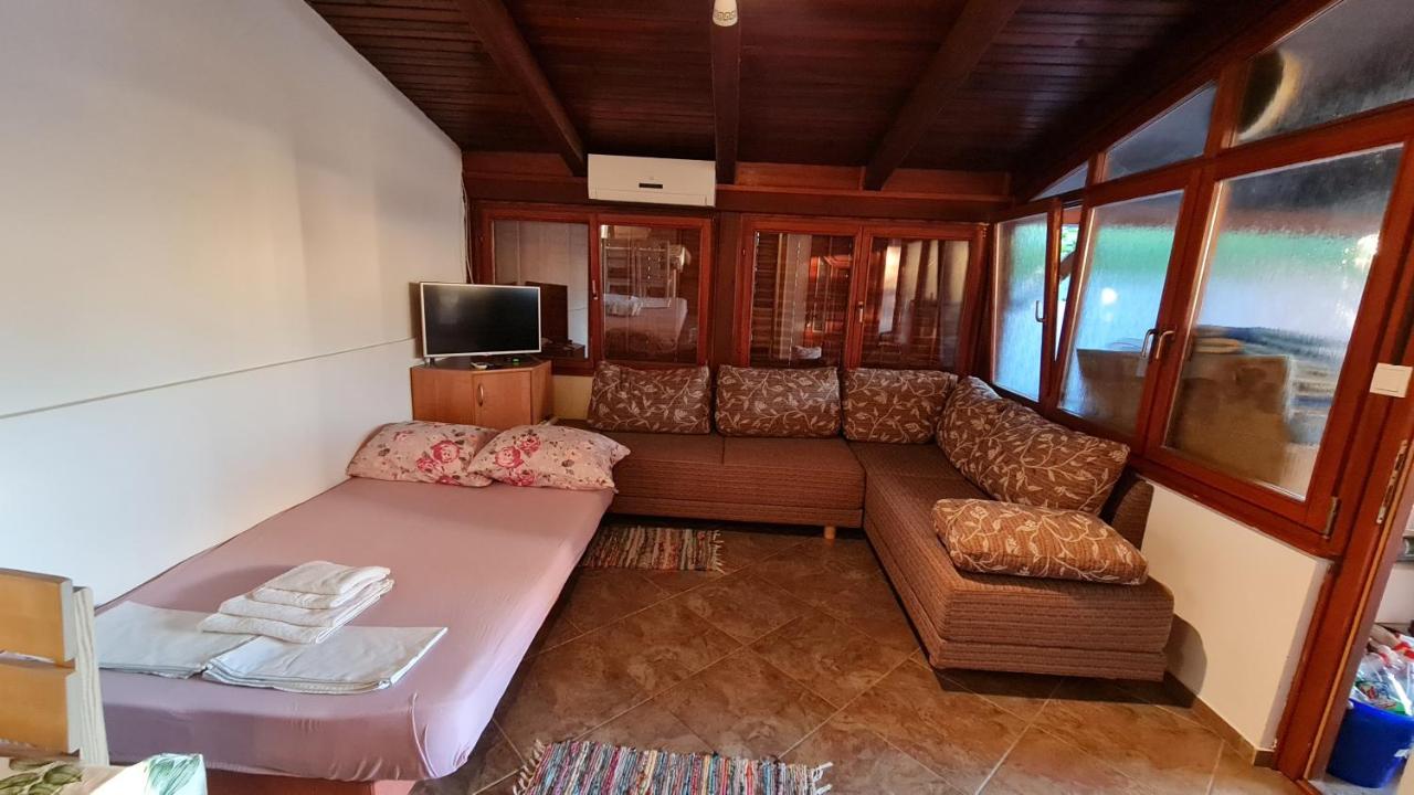 Studio apartman - Chambres d’hôtes Novalja