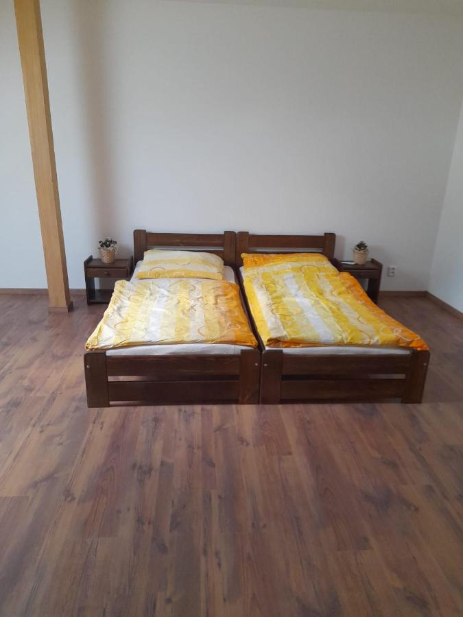 Krčma na statku - B&B Zásmuky