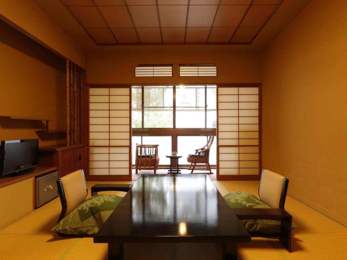 Standard Zweibettzimmer im japanischen Stil mit Gemeinschaftsbad