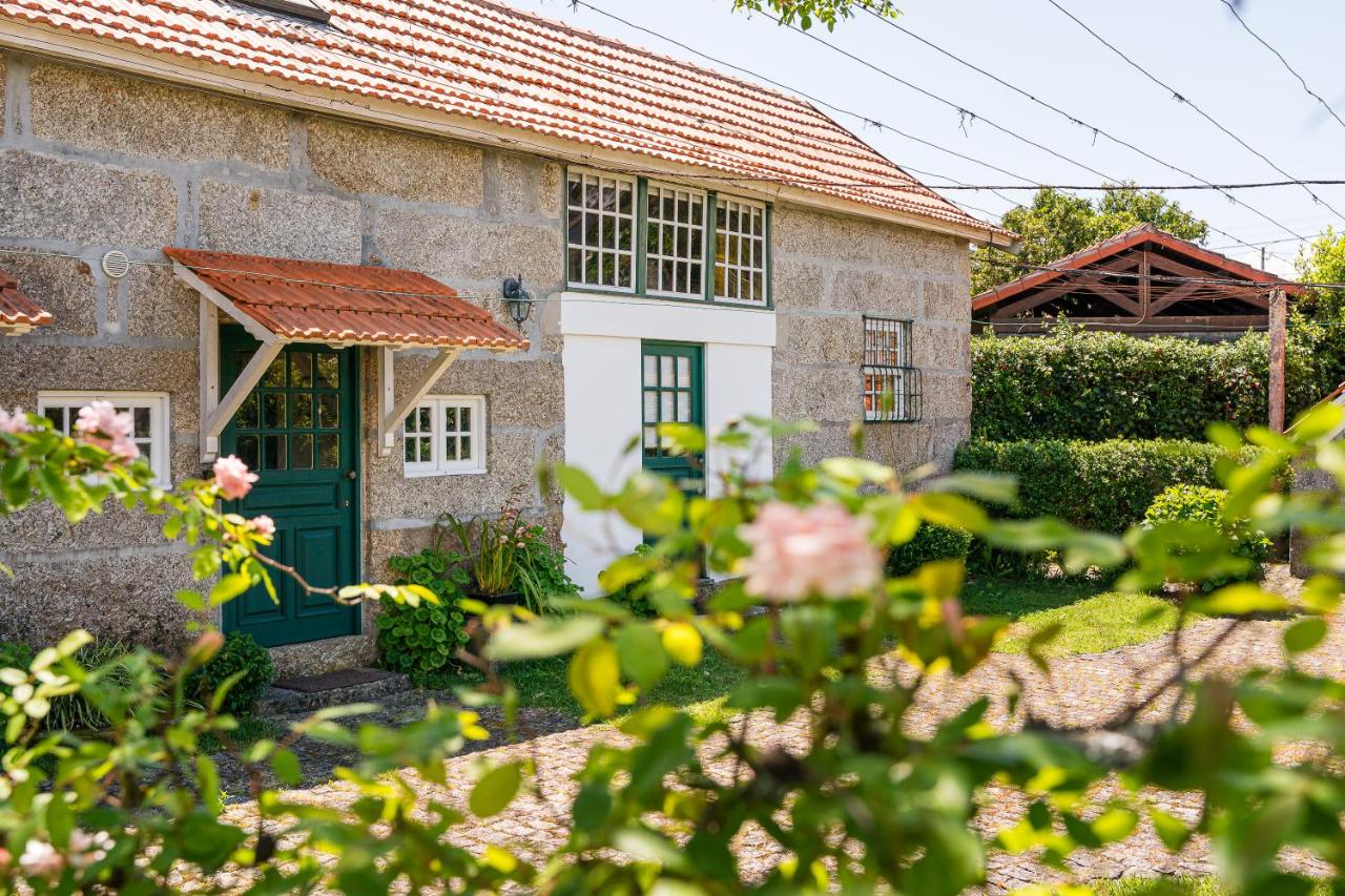 Casa do Lilau - Refúgio Rural com Piscina - B&B Penafiel
