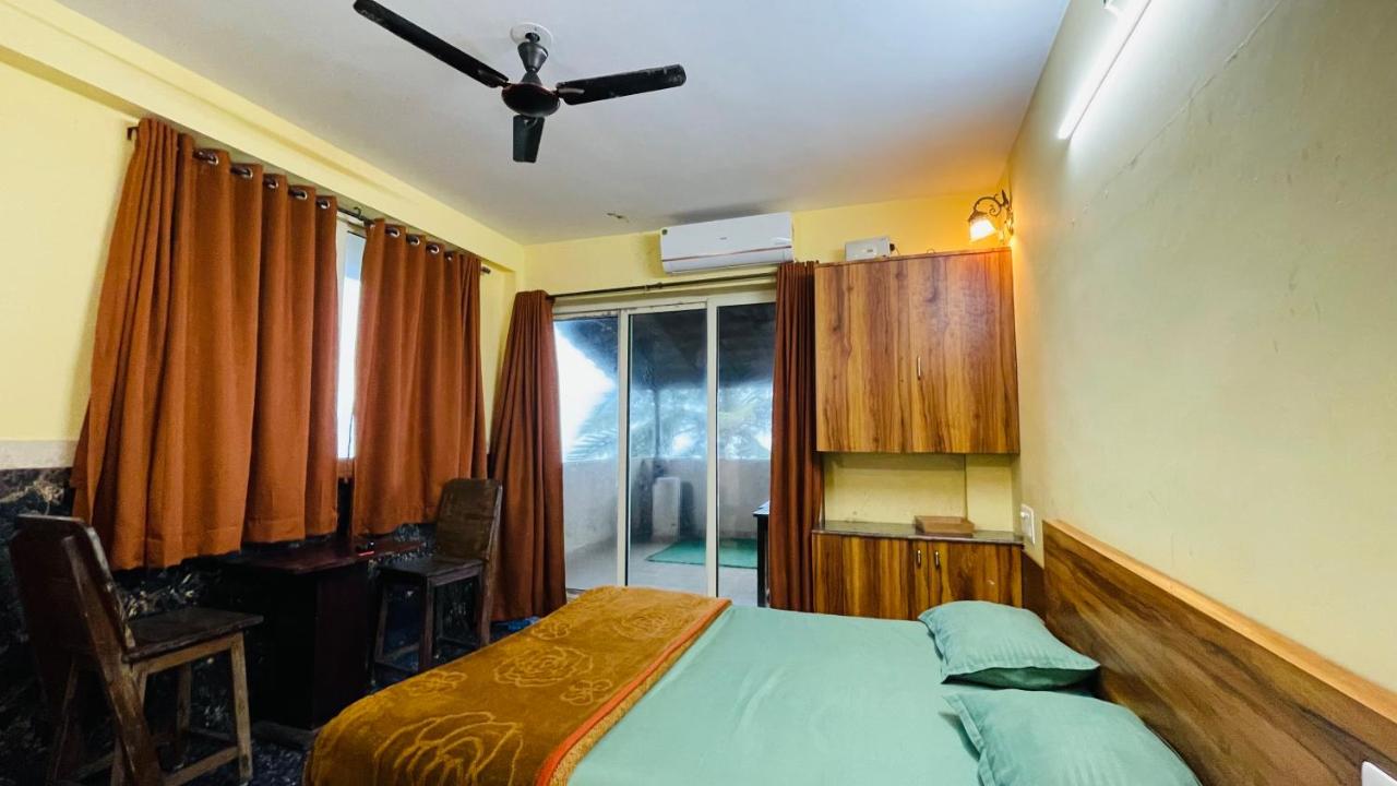 Habitación Doble con balcón y vistas al mar