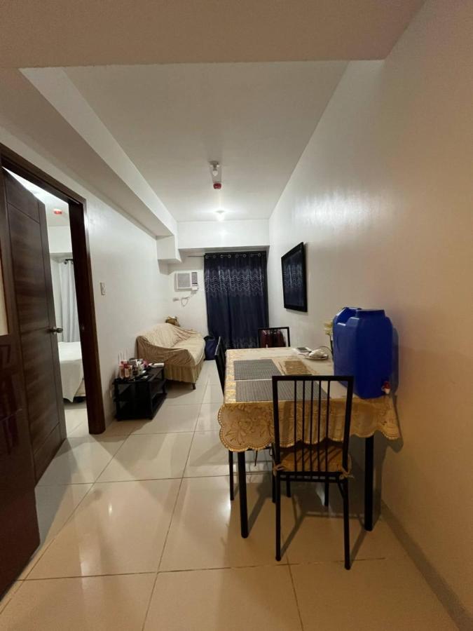 1 BR, Horizon 101, Capitol Site, Cebu City - B&B