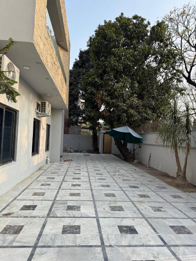 Arizona Haven Guesthouse - Ferienwohnung Islamabad