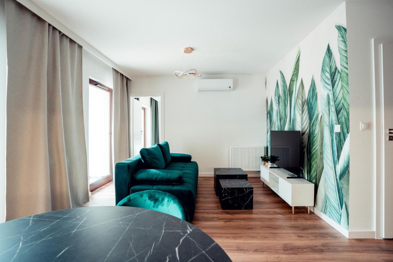 One-Bedroom Family Apartment