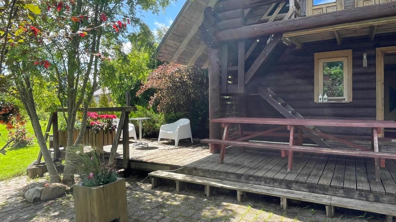 Brīvdienu māja Krāces - B&B Uzvara