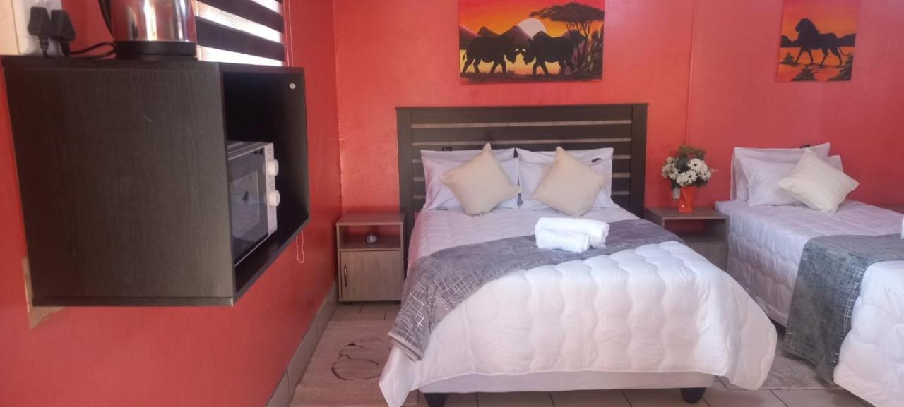 Vierbettzimmer mit eigenem Bad