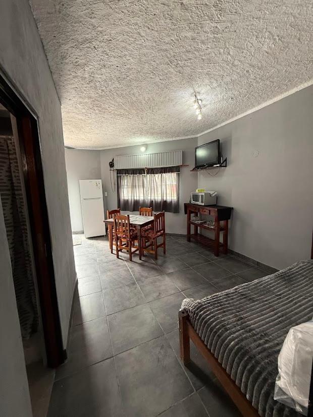 Hospedaje WAY & STAY Rooms - Chambres d’hôtes Ezeiza