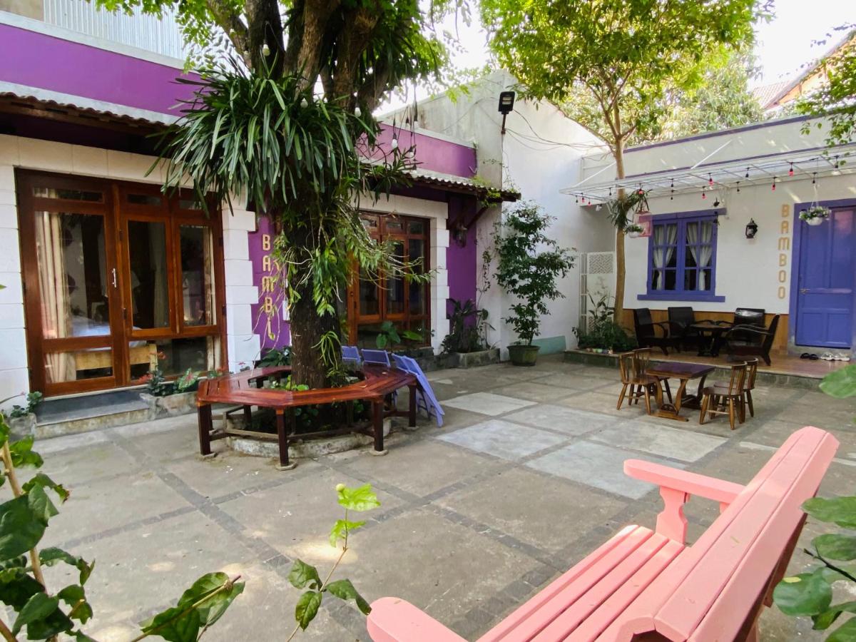 One-Bedroom Apartment with Terrace