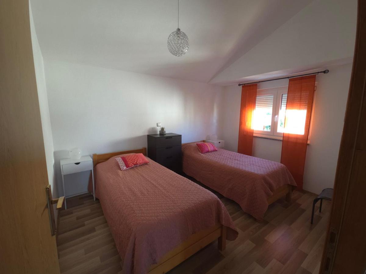 Apartamento de 2 dormitorios