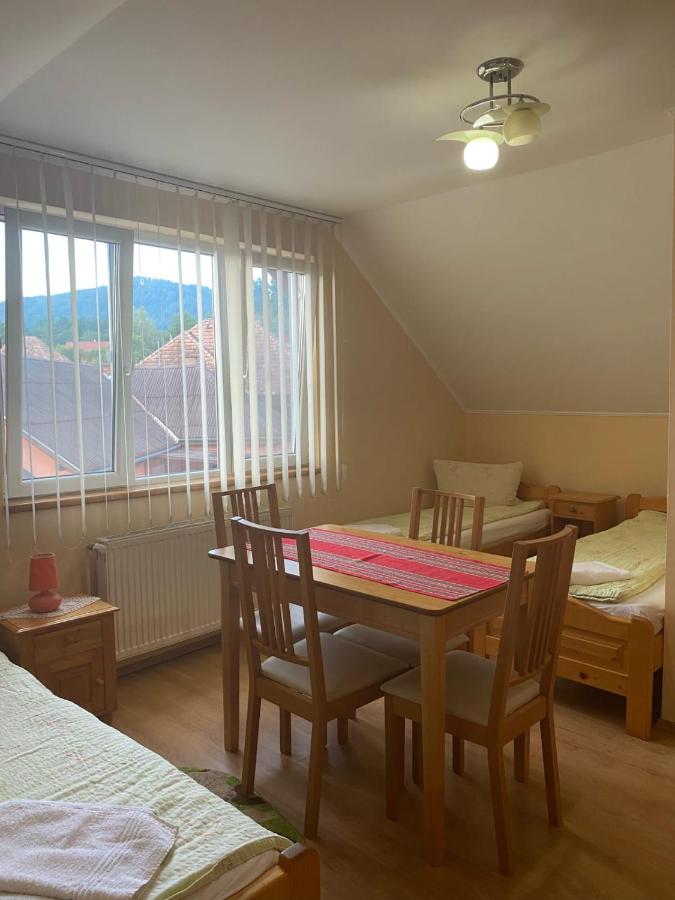 Habitación Familiar