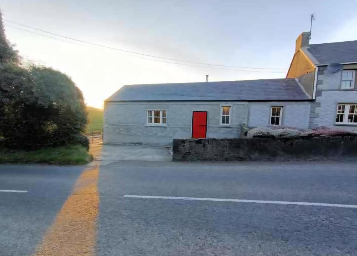 Orchard Brooke Cottage - Bed and Breakfast Downpatrick