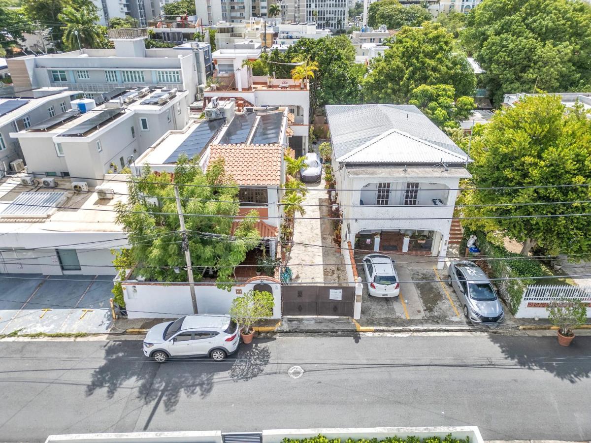 Beach Pad w Patio, walk to everything! GEN AC - 20 Down - B&B San Juan