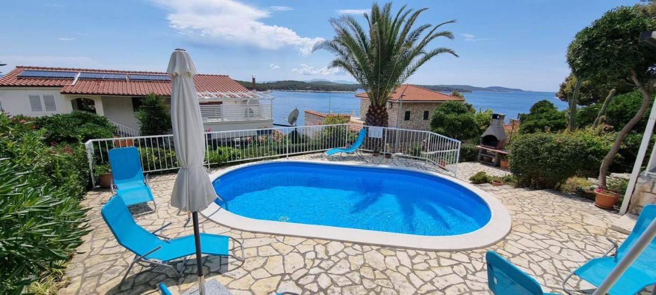 Villa Bella Hvar - pool & sea view - B&B Lesina