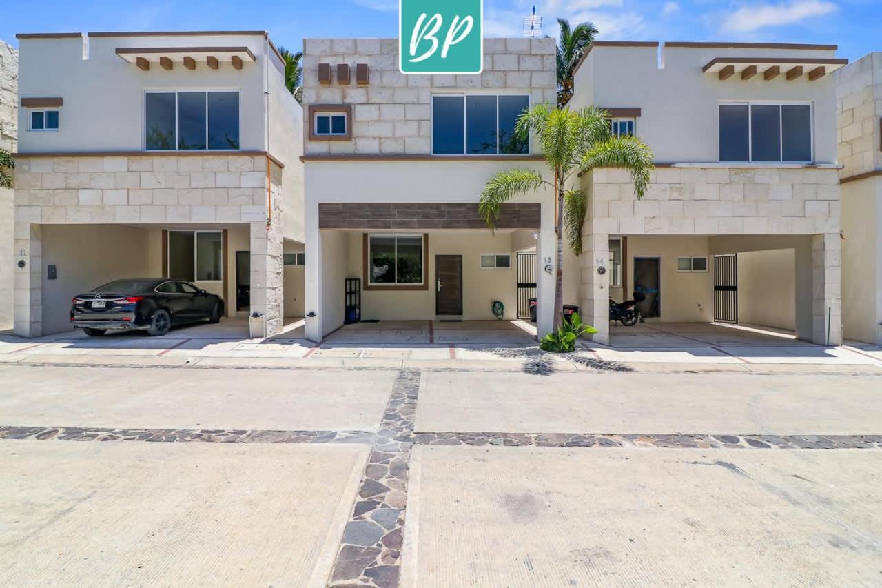 Las Villas - Townhomes & Condos in Eastside Bucerias - Ferienwohnung Bucerías