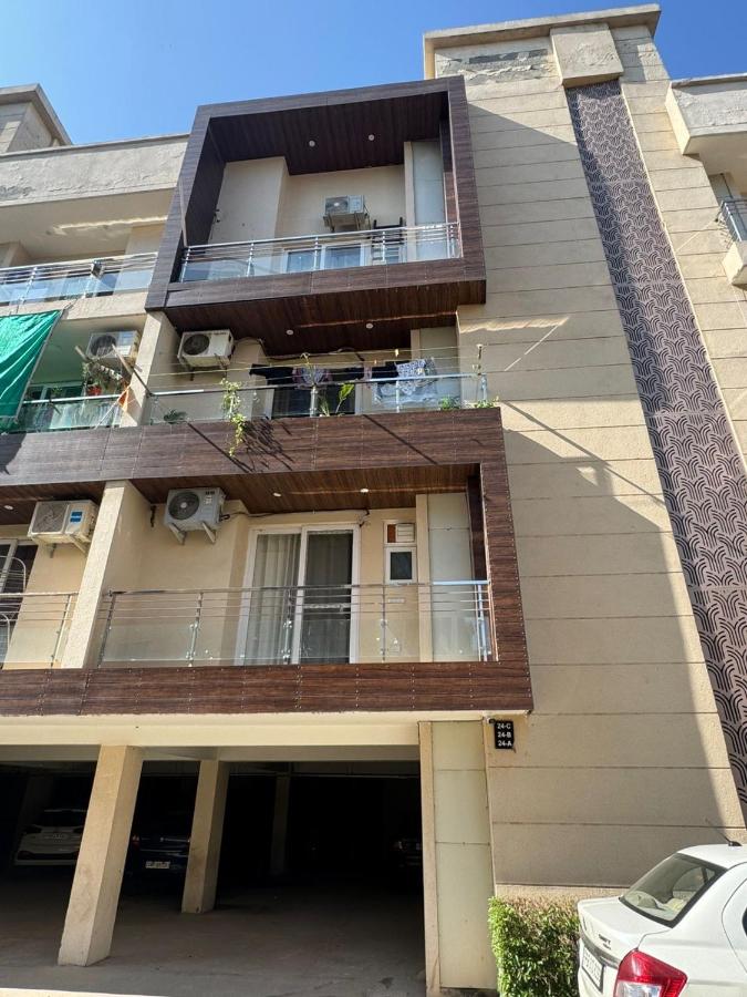 Chandigarh Waale, Furnished Stay in Zirakpur - Chambres d’hôtes Zirakpur