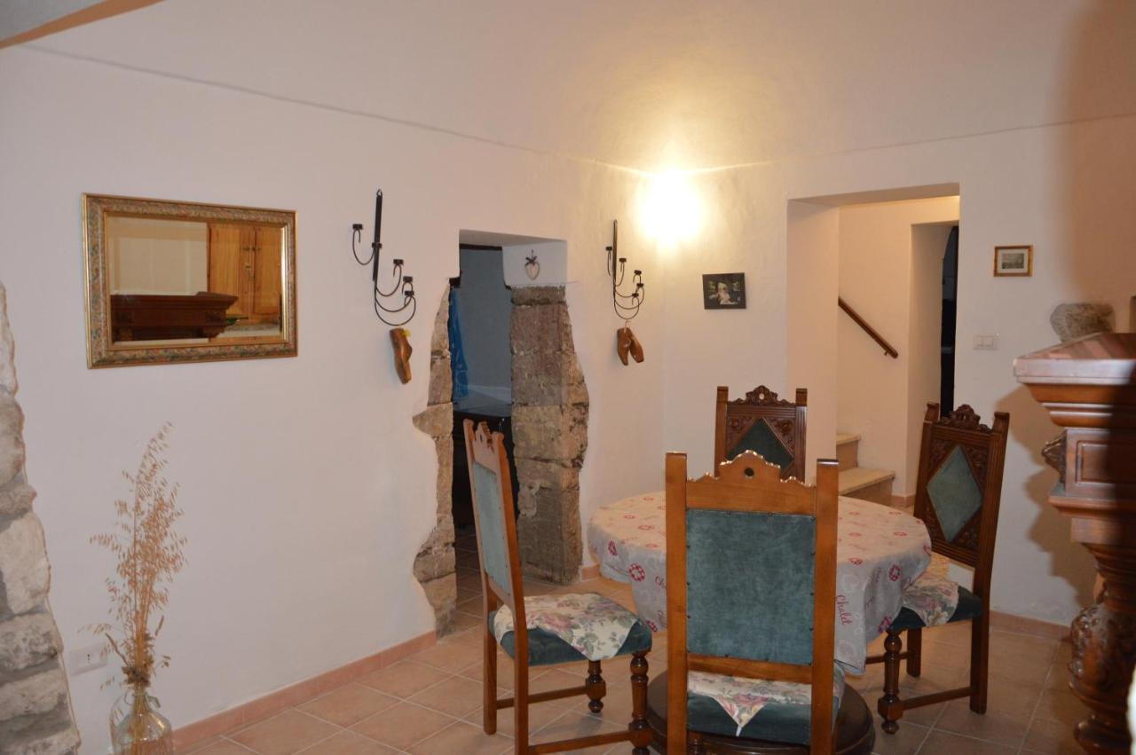 B&B Chiaramonti - P.Tola - Bed and Breakfast Chiaramonti