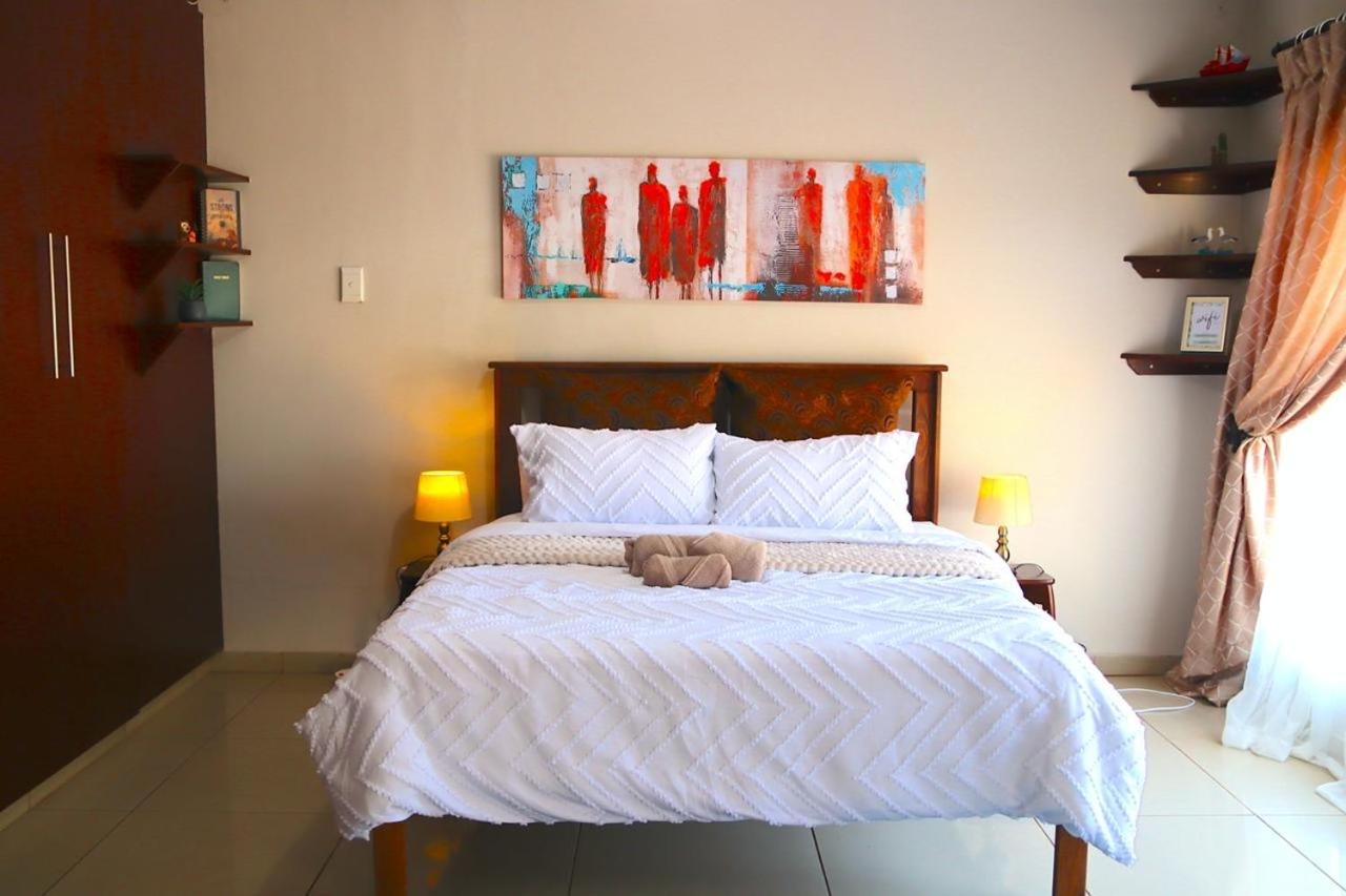 Titis Place - Ferienwohnung Bloemfontein