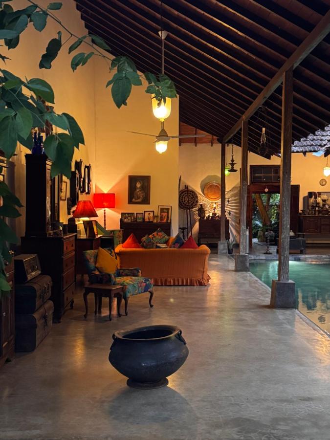 The Kandyan Manor by Bhathiya & Suzy - Chambres d’hôtes Kandy