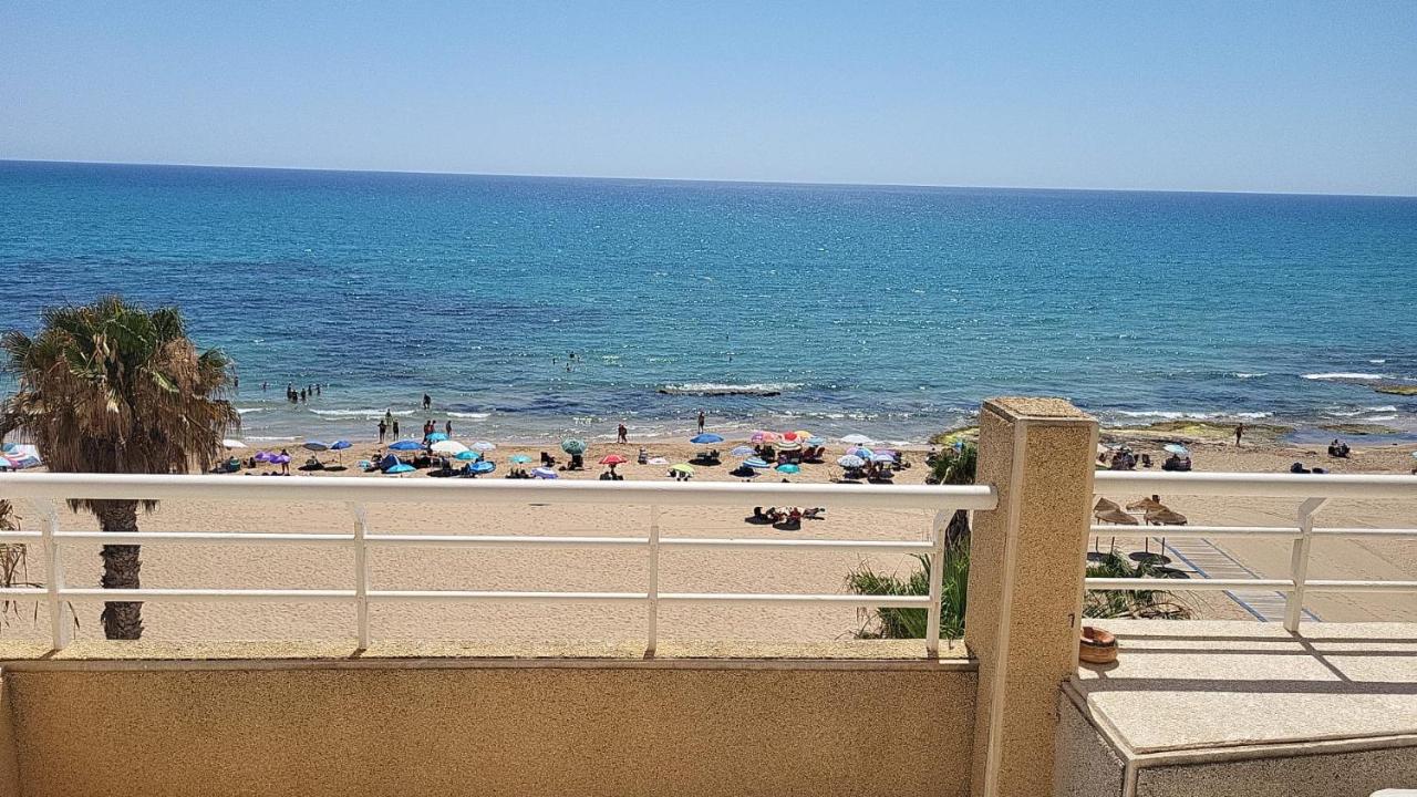 First line apartment with amazing views La Mata Torrevieja - B&B Torrelamata