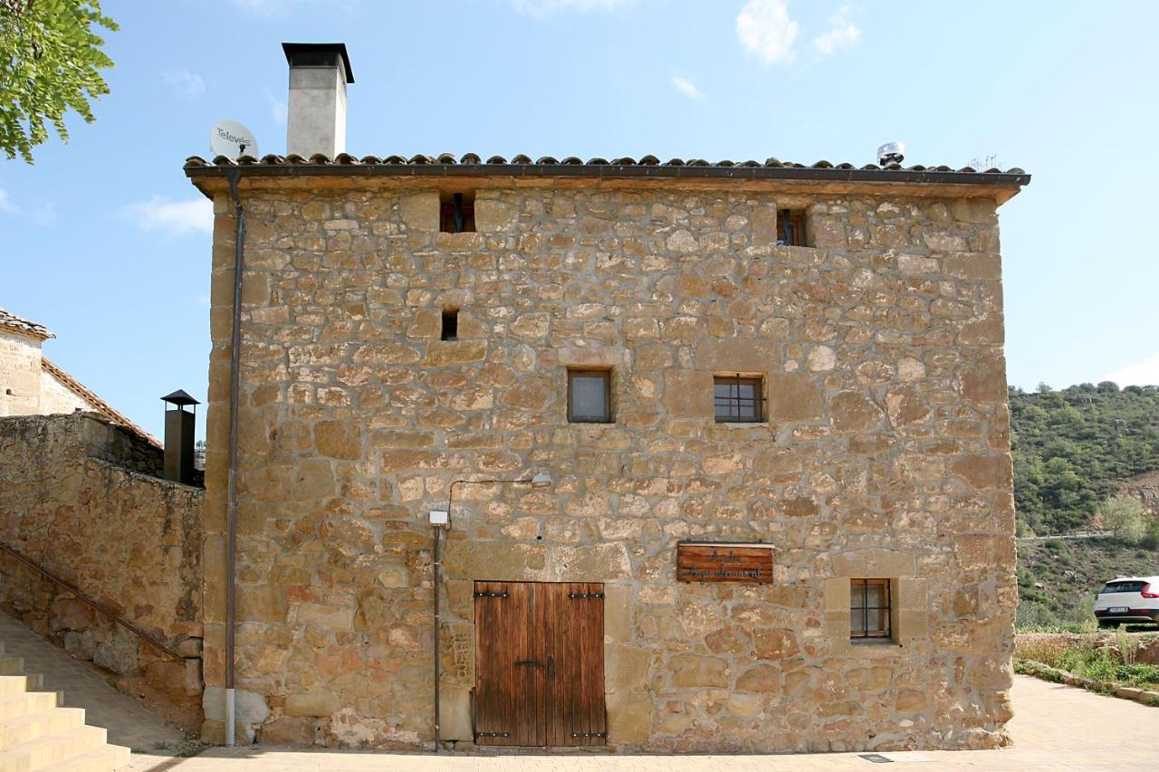 L'Antic ajuntament de la Torra - B&B la Baronia de Rialb