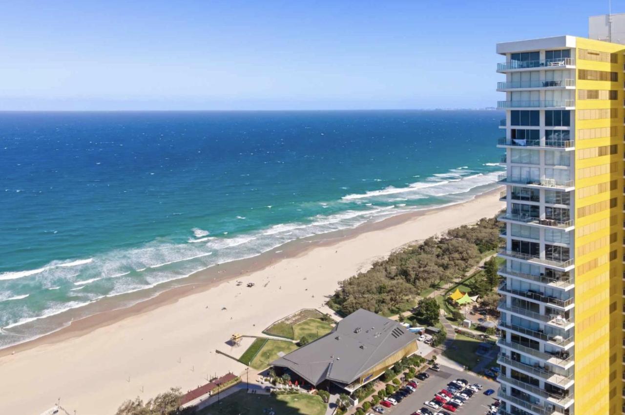 Beachfront Air on Broadbeach, Amazing Views - B&B Gold Coast