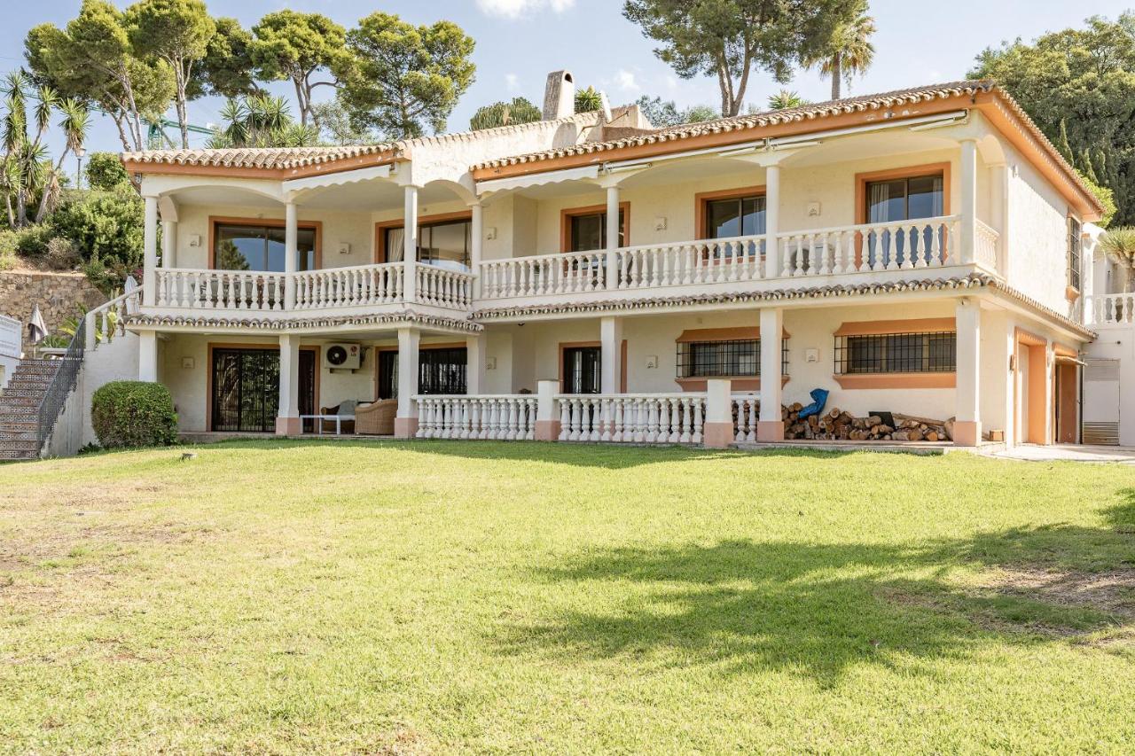 Grand Villa! with Golf & Sea view!! - B&B Marbella